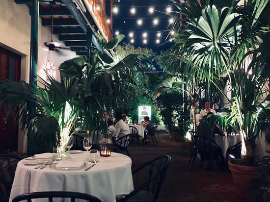 the indoor patio la lanterna